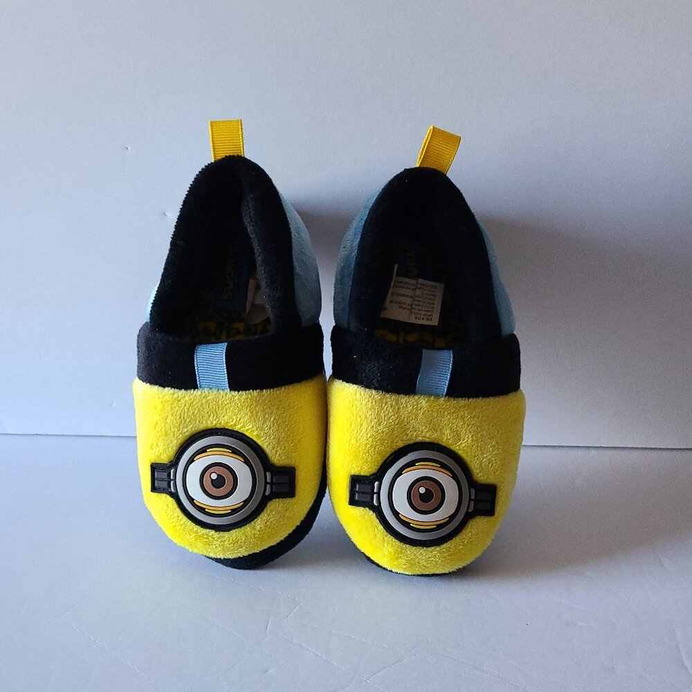 MINIONS RISE OF GRU- PLUSH SLIPPERS- TODDLERS SIZE MEDIUM (7-8)